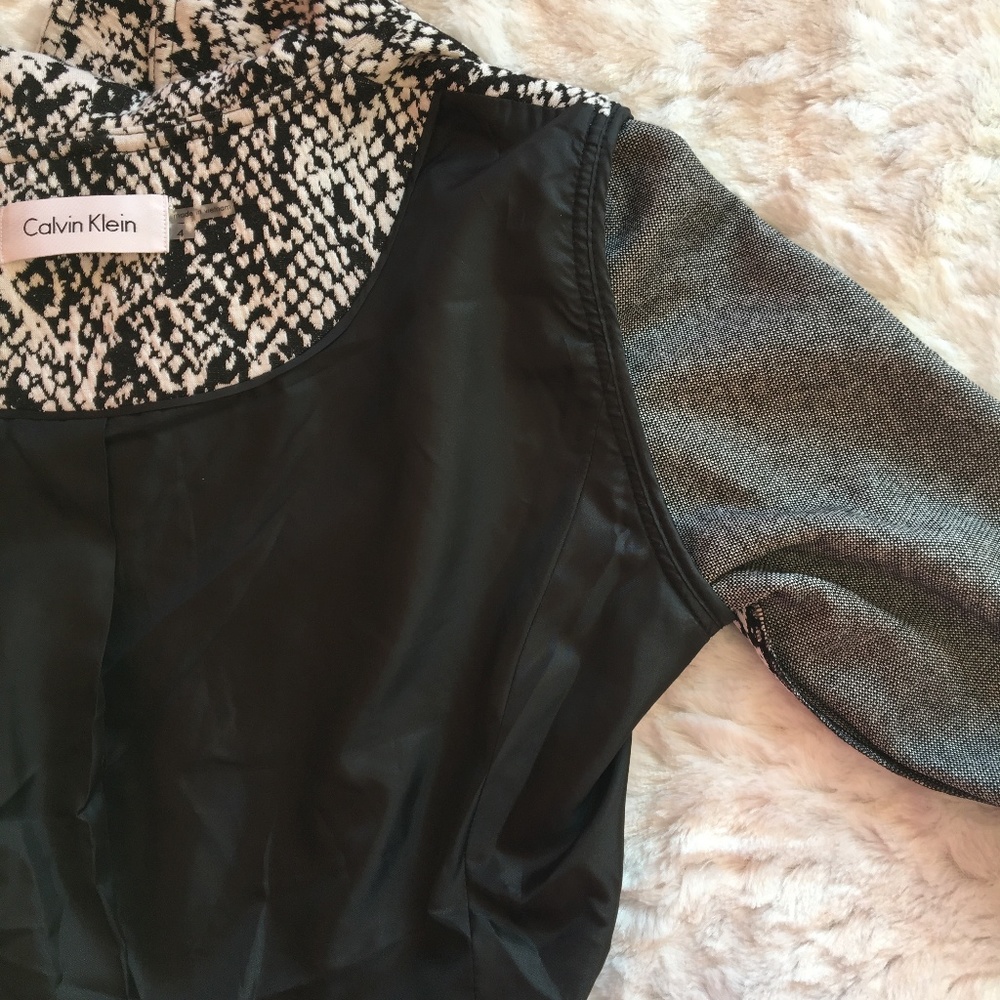 Calvin Klein Open Front Ruffle Blazer Size 4 - Picture 6 of 9
